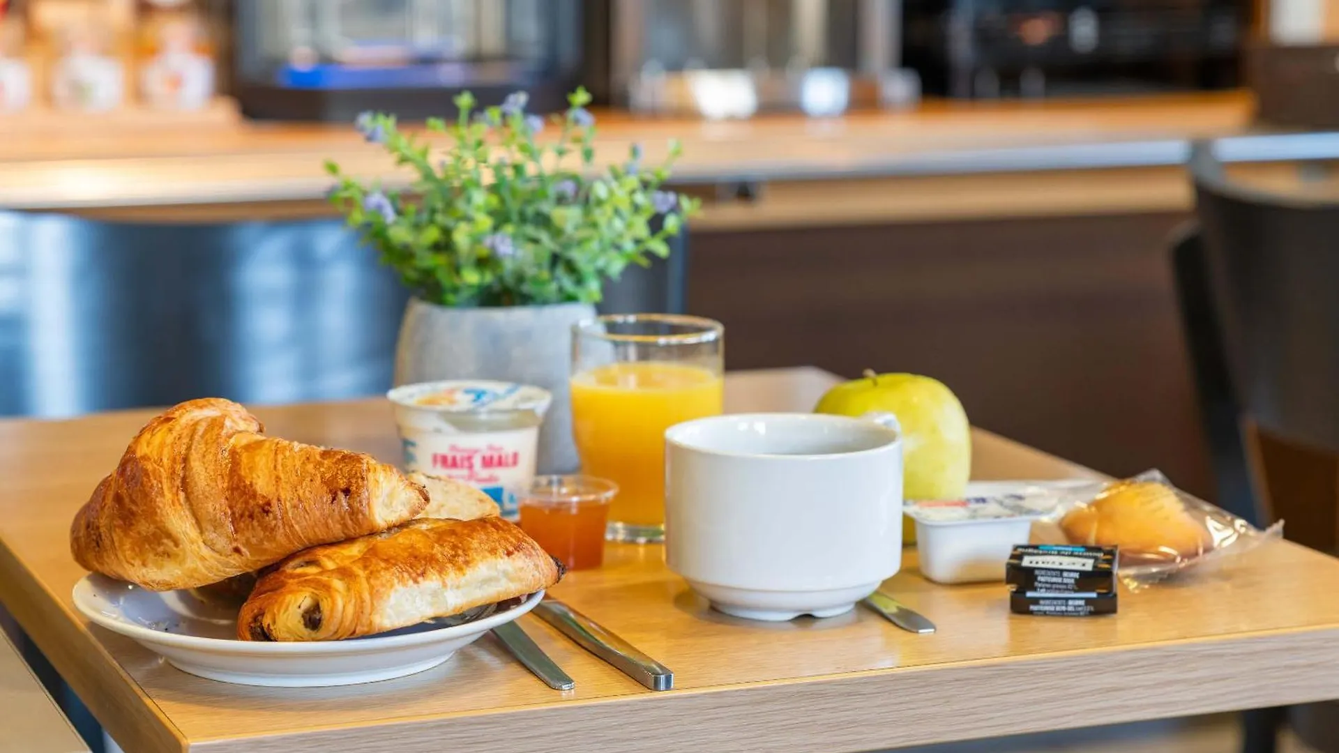 B&B Hotel Lyon Saint-Bonnet Mi-Plaine